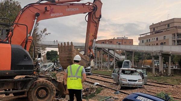 El área de construcción del Grupo FCC colabora las tareas de restablecimiento de los servicios afectados por la DANA